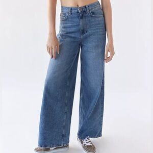 BDG High&Wide size 31 jeans